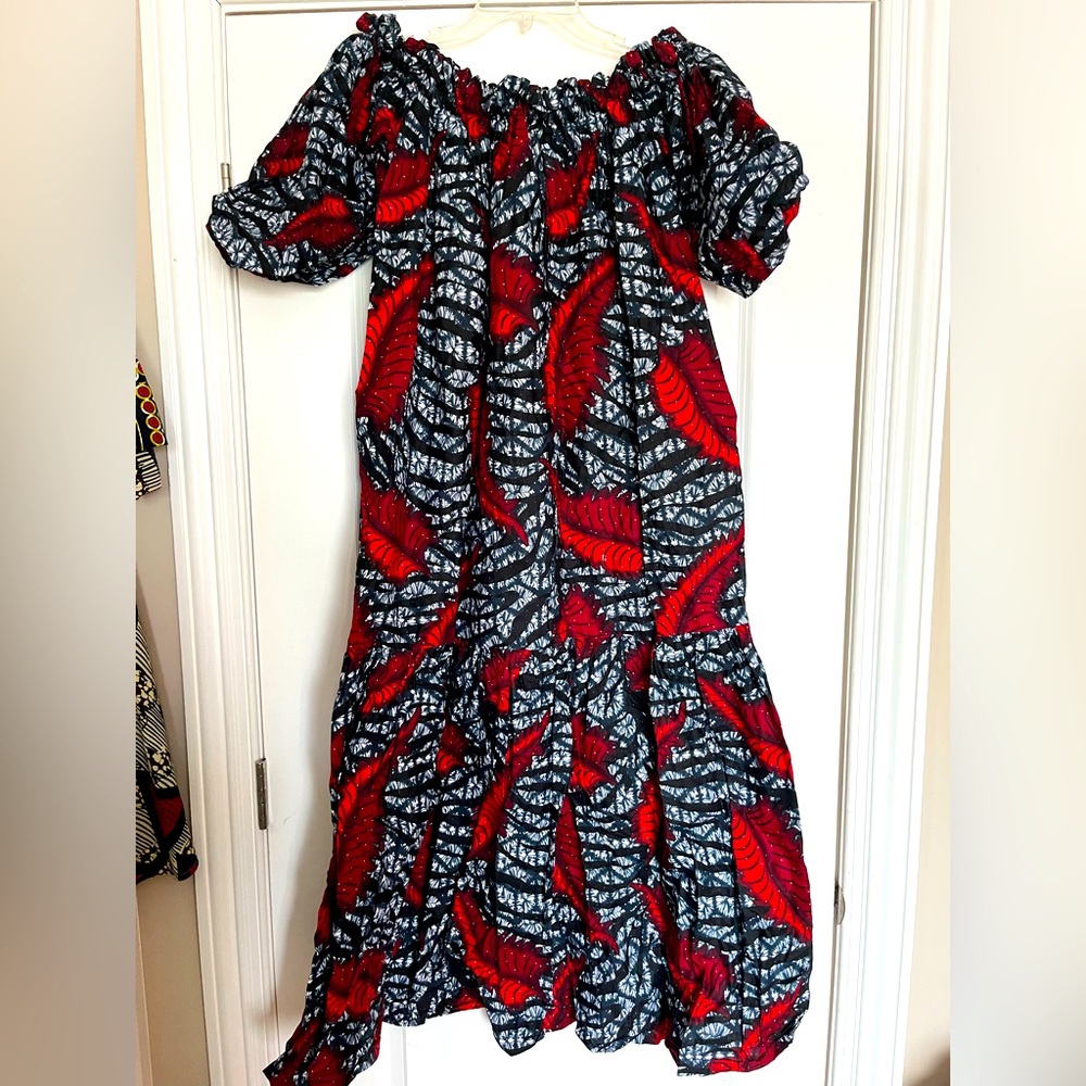 Ofuure Red and Black Leaf Print Dress